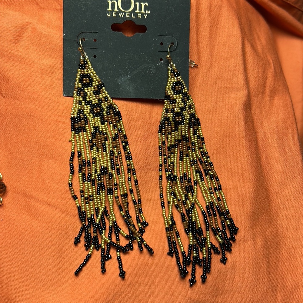 Costume jewelry set - Picture 2 of 3